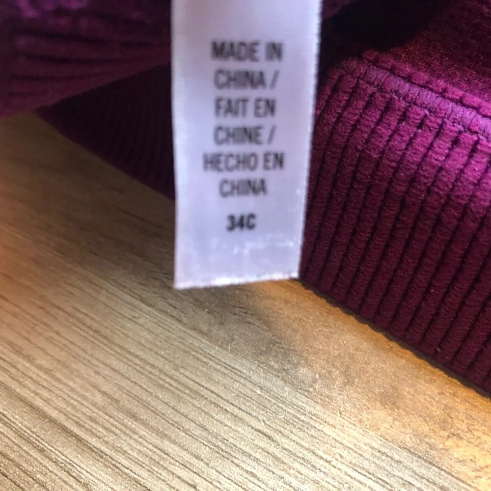 VSX Sports bra 34C - Picture 5 of 5